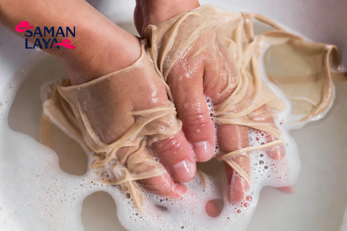 نحوه شستن لباس حریر؛ راهنمای کامل برای جلوگیری از آسیب شستن لباس حریر